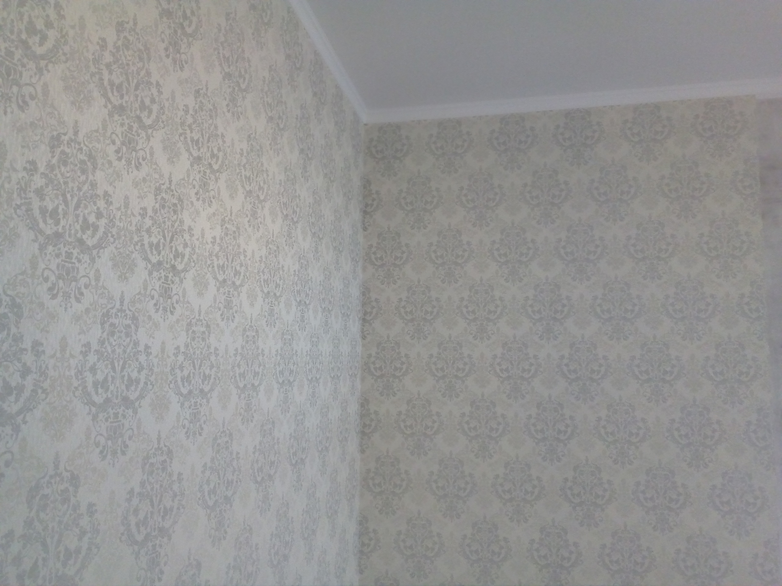 Патрушева.Поклейка обоев