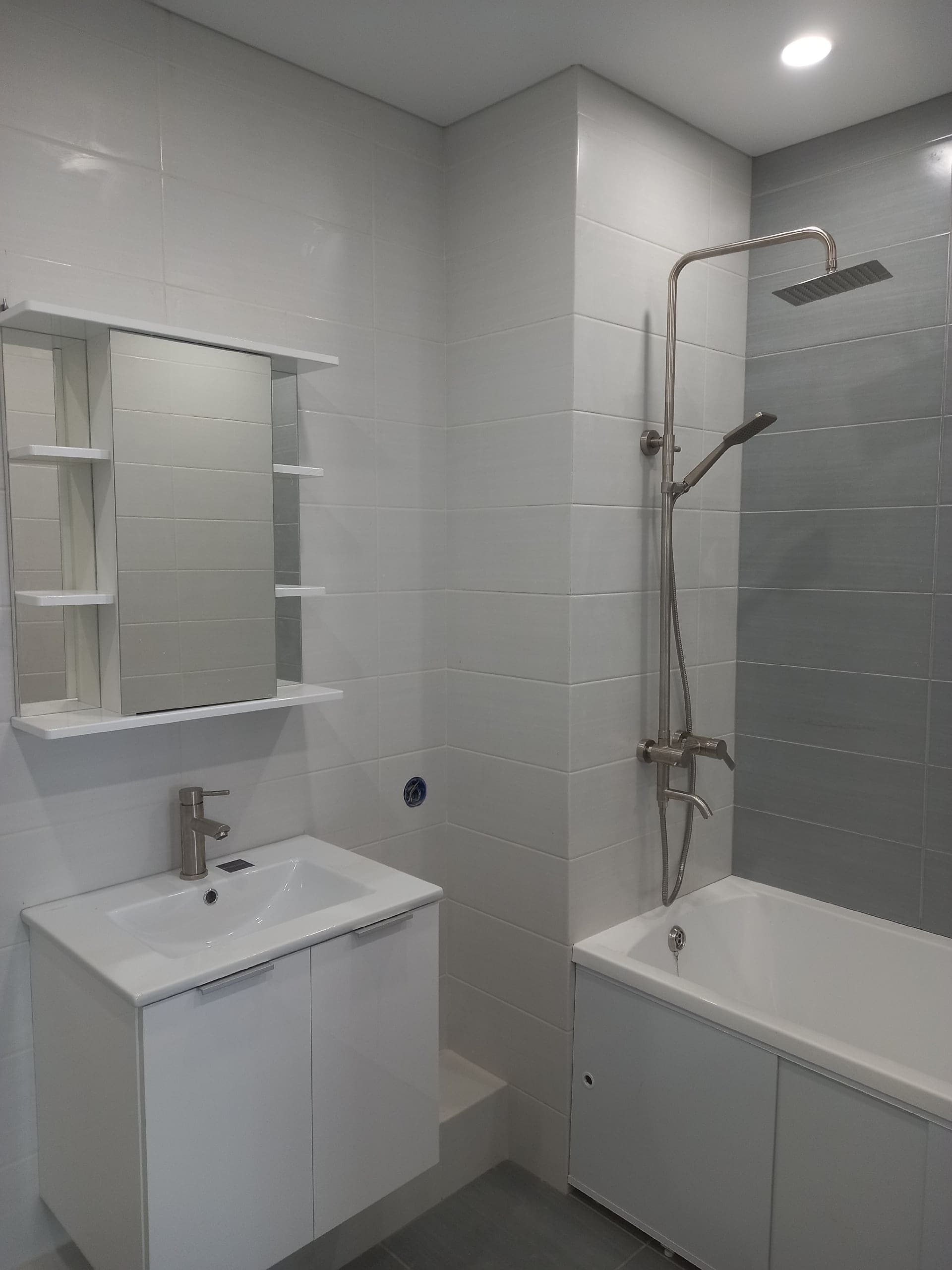 Ремонт ванной, установка сантехники